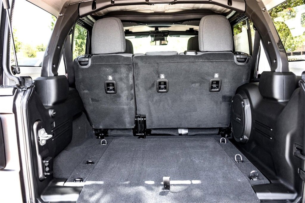 New 2025 Jeep Wrangler Sahara w/ Safety Group image 23