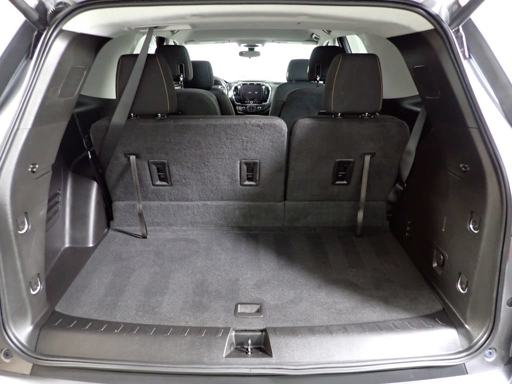 Used 2018 Chevrolet Traverse LT FWD image 15