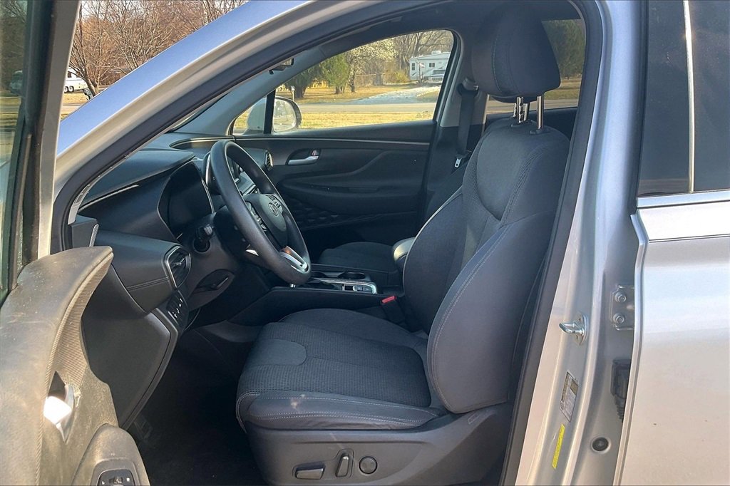 Used 2019 Hyundai Santa Fe SEL image 23