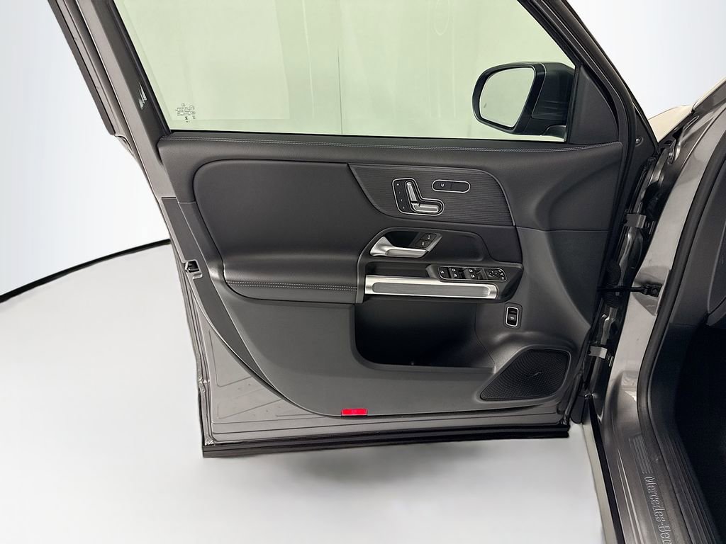 Certified 2026 Mercedes-Benz GLB 250 image 24