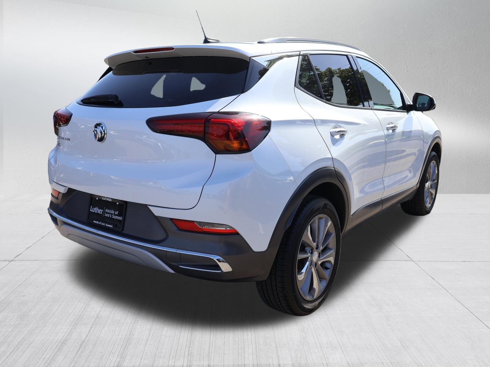 Used 2023 Buick Encore GX Essence w/ Experience Buick Package AWD/4WD image 7