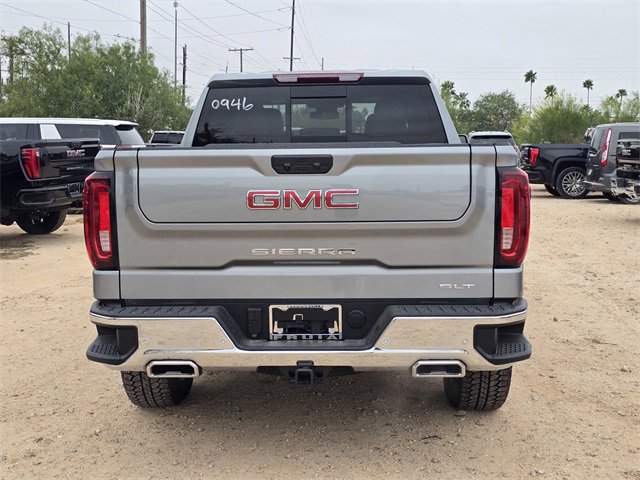 New 2026 GMC Sierra 1500 SLT image 7