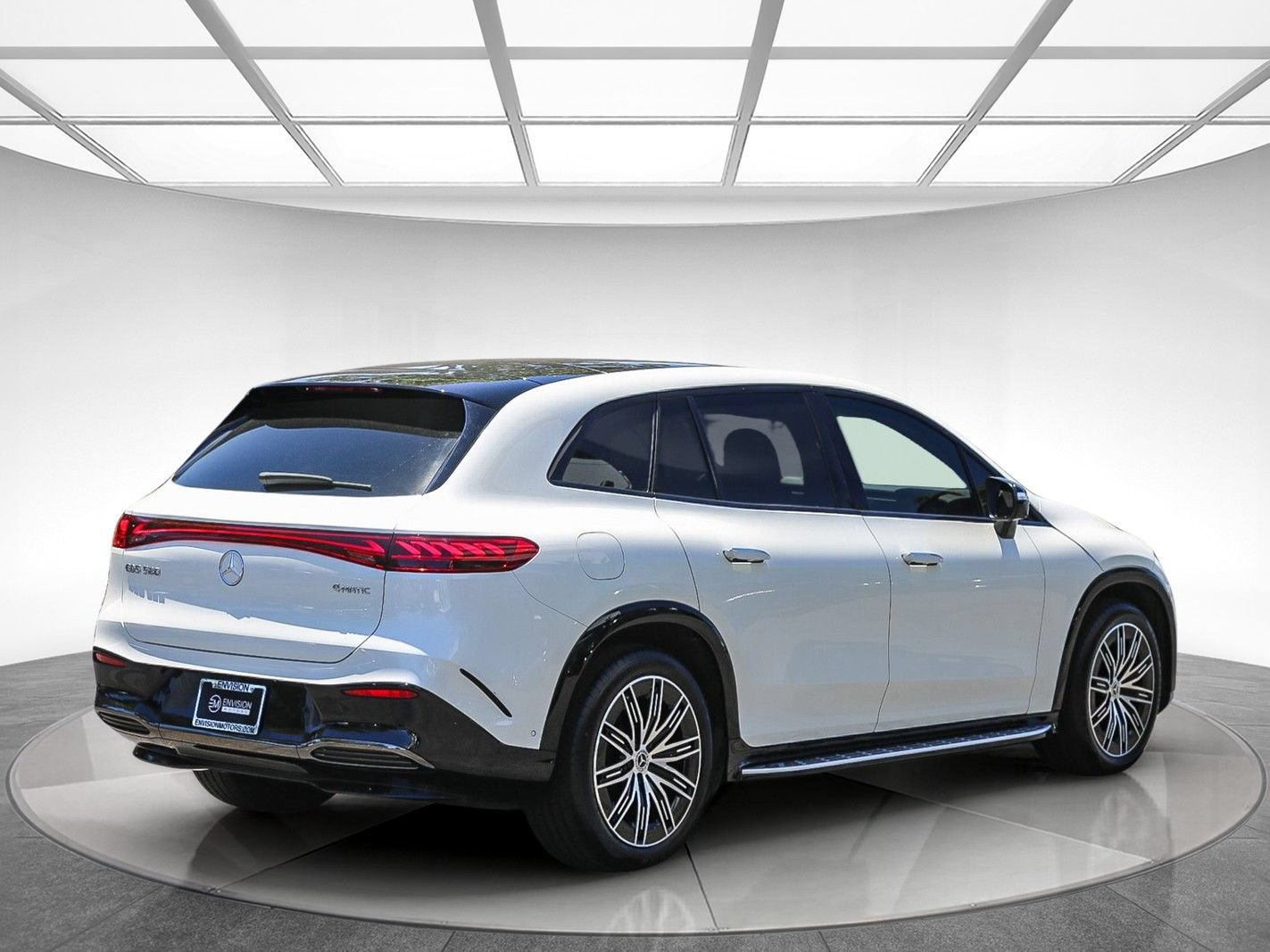 Used 2023 Mercedes-Benz EQS 580 4MATIC SUV image 4