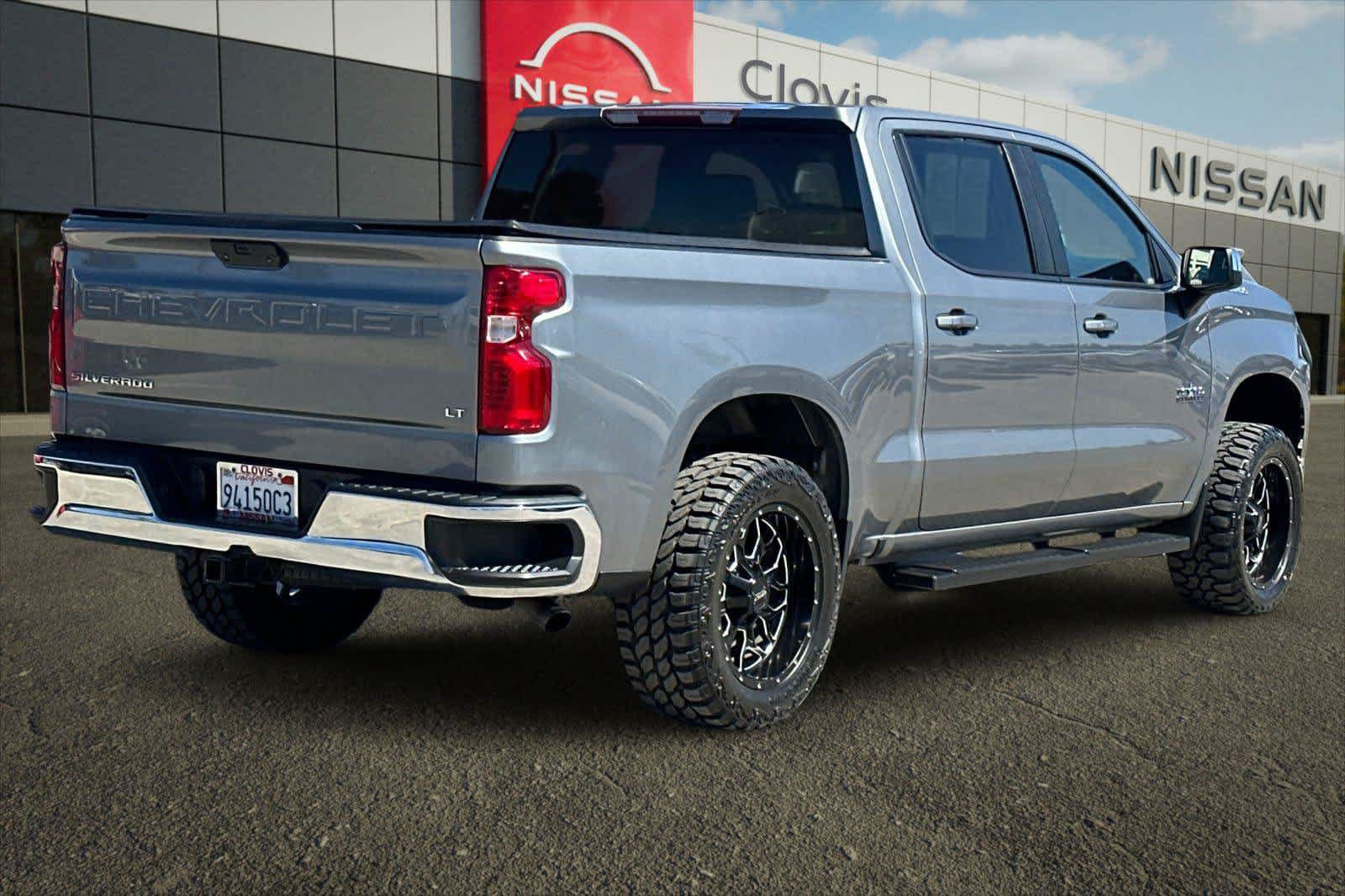 Used 2020 Chevrolet Silverado 1500 LT w/ Texas Edition RWD image 3