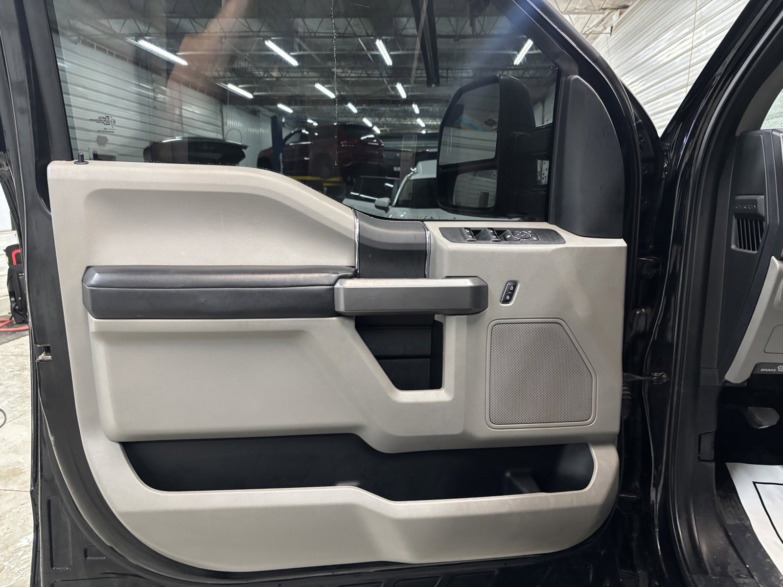 Used 2021 Ford F250 XLT image 7