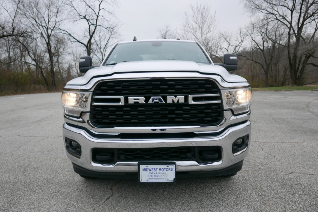 Used 2024 RAM 2500 Big Horn image 3