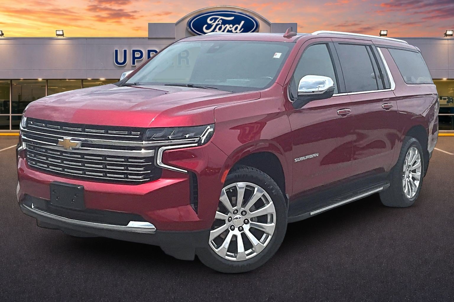 Used 2021 Chevrolet Suburban Premier w/ Premium Package AWD/4WD image 12
