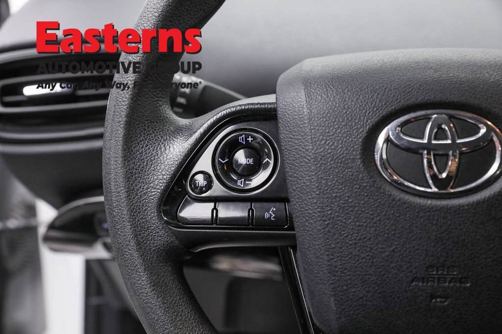 Used 2022 Toyota Prius LE image 15