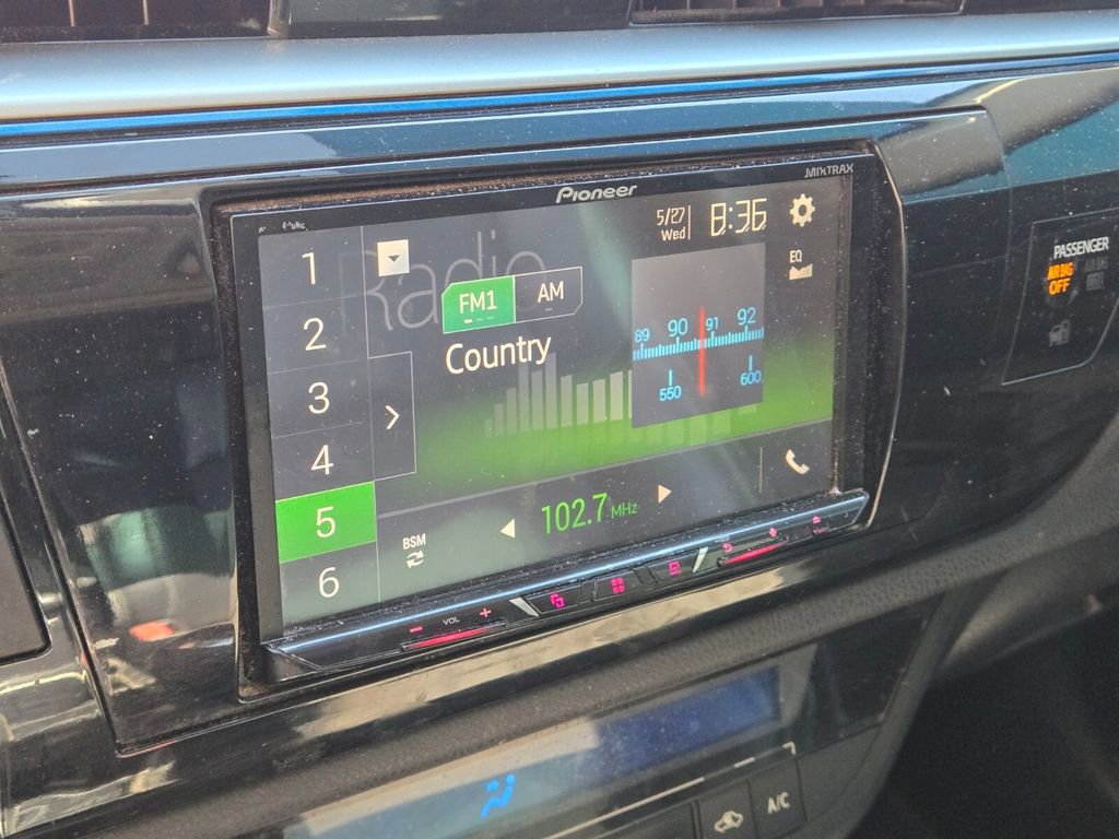 Used 2014 Toyota Corolla S FWD image 10