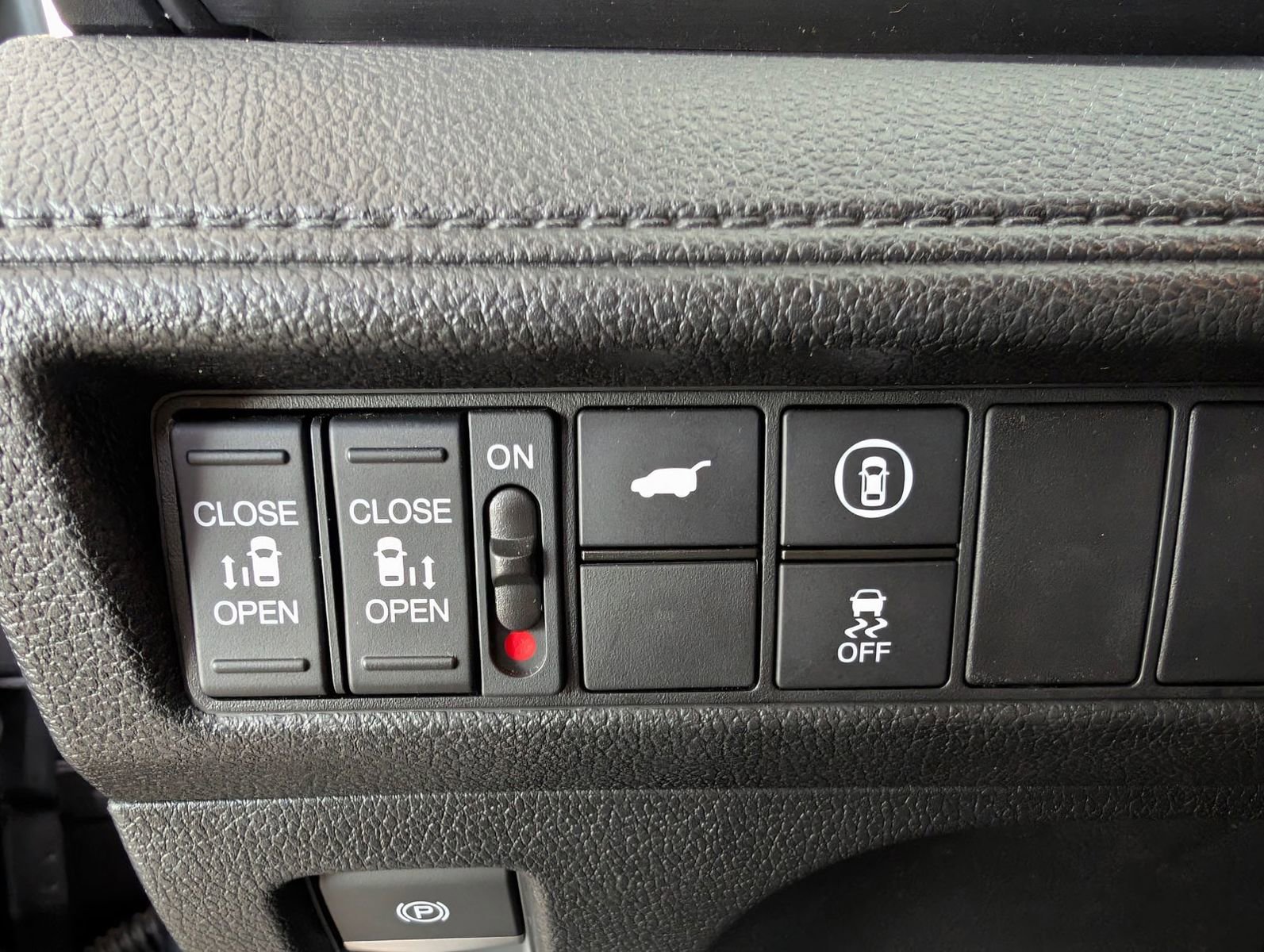 Used 2024 Honda Odyssey EX-L image 13