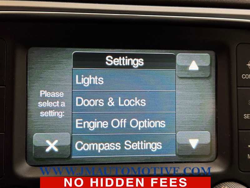 Used 2017 RAM 1500 Express w/ Express Value Package image 31