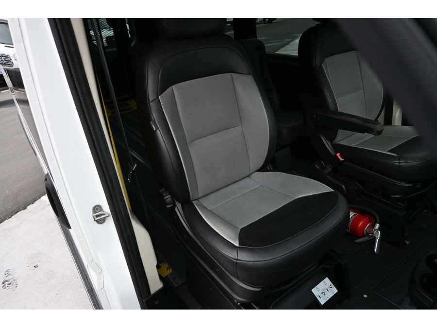 Used 2015 RAM ProMaster 2500 w/ Interior Convenience Group FWD image 16