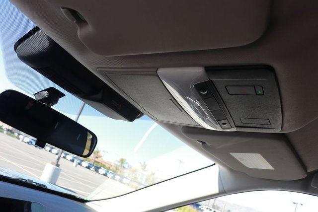 Used 2024 Mitsubishi Outlander SE image 31