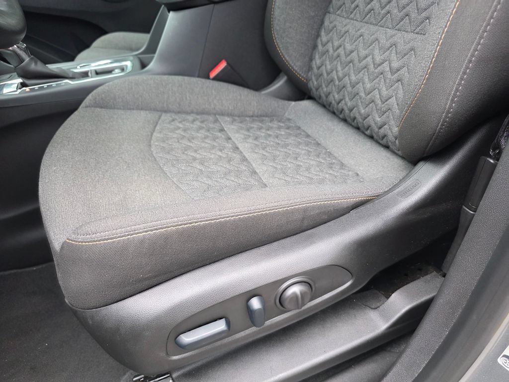 Certified 2024 Chevrolet Equinox LT FWD image 13