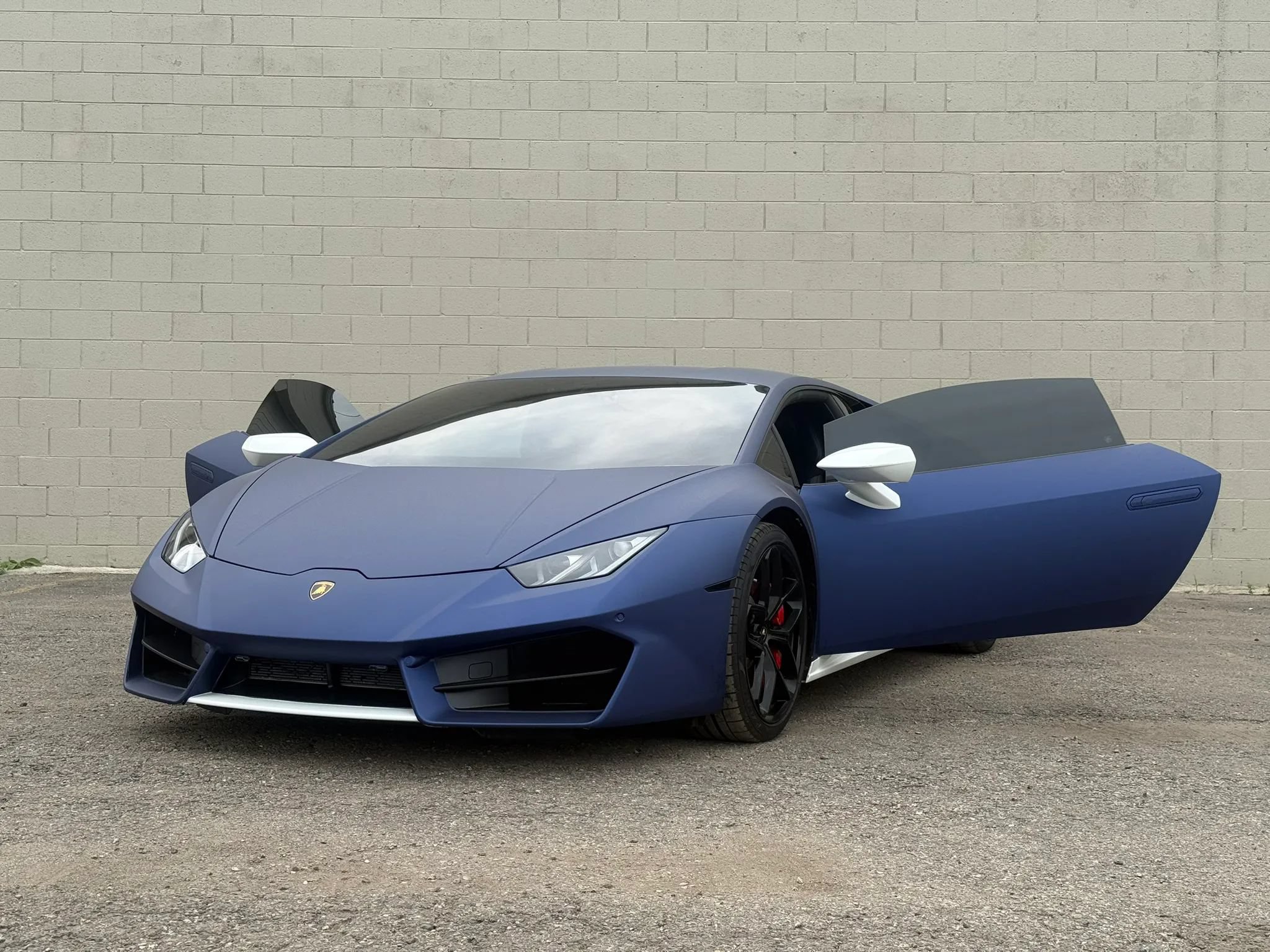 Used 2019 Lamborghini Huracan LP 580-2 RWD image 33