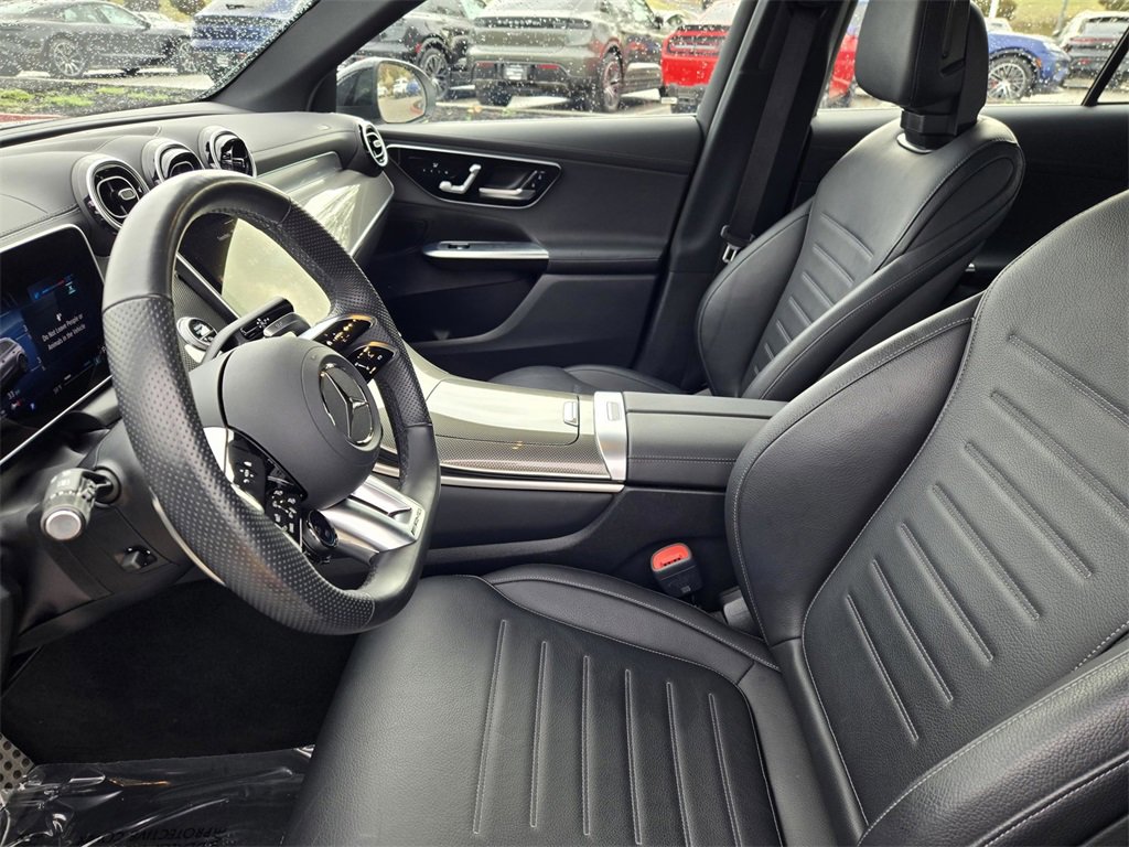 Used 2025 Mercedes-Benz GLC 43 AMG 4MATIC image 26