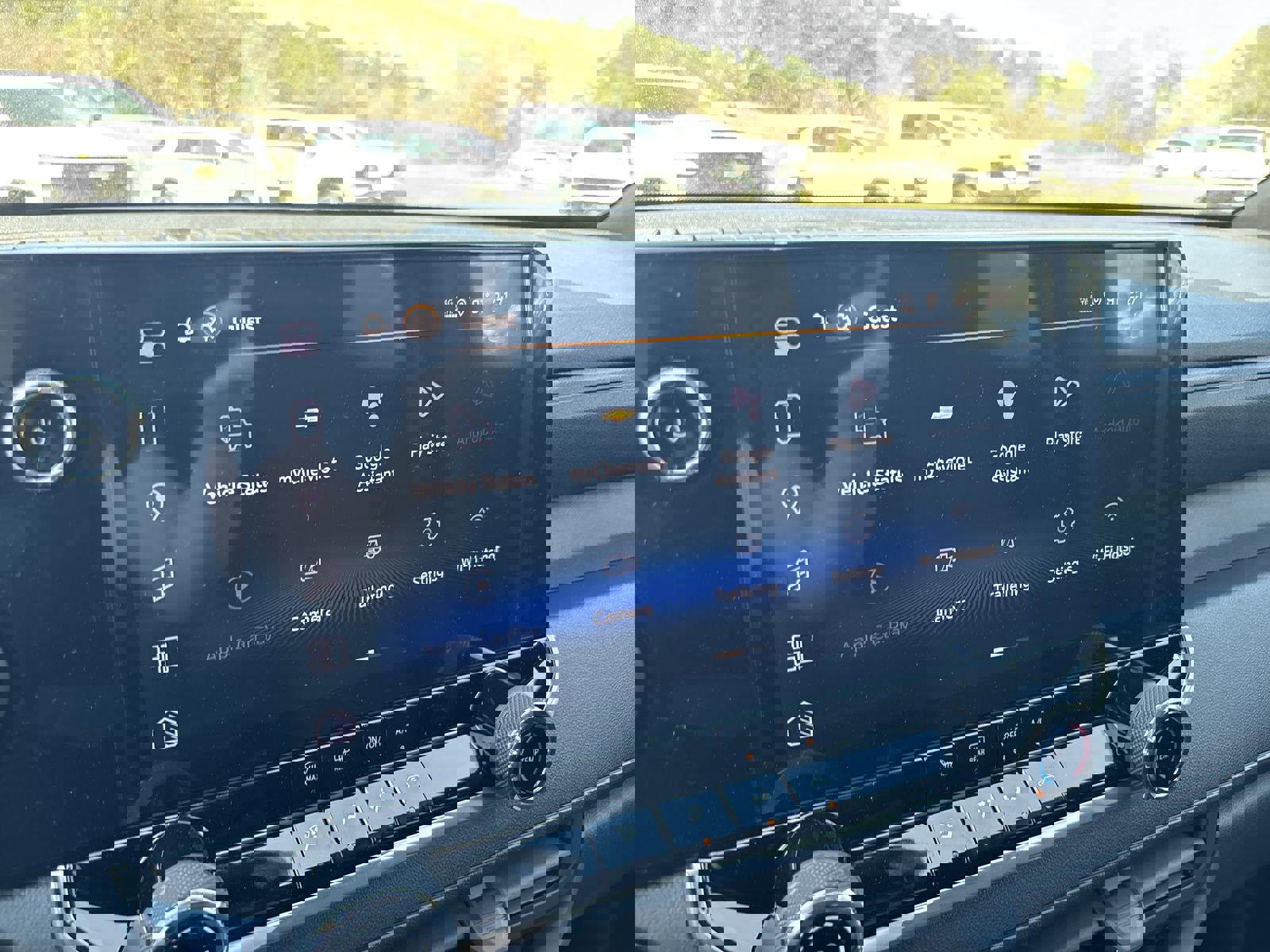 New 2026 Chevrolet Colorado W/T image 16