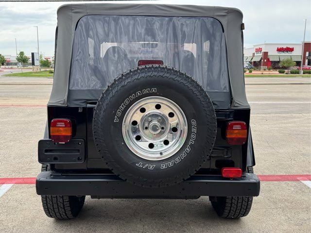 Used 1999 Jeep Wrangler Sahara image 7
