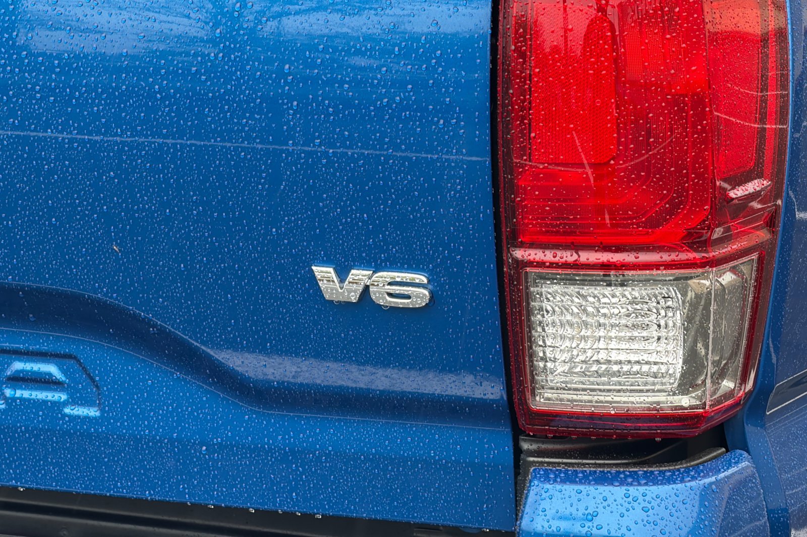 Used 2017 Toyota Tacoma TRD Off-Road image 25