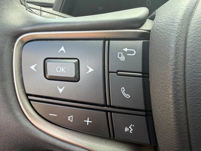 Used 2025 Lexus UX 300h FWD w/ Accessory Package (Z2) image 22