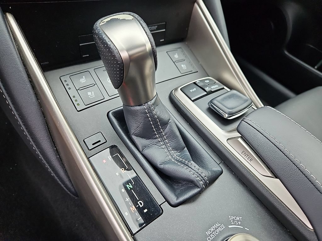Used 2018 Lexus IS 350 F Sport w/ F Sport Package AWD/4WD image 16