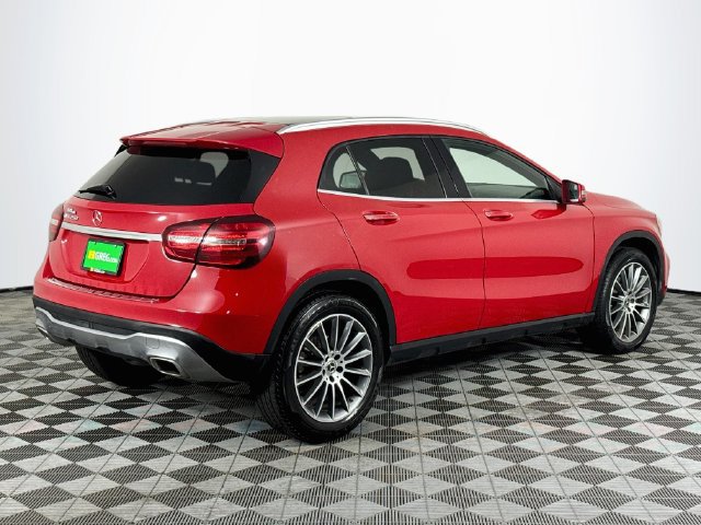 Used 2018 Mercedes-Benz GLA 250 w/ Premium Package image 8