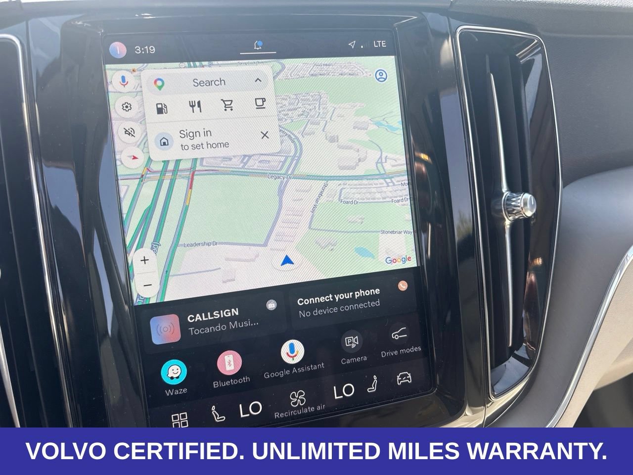 Certified 2024 Volvo XC60 B5 Core w/ Protection Package Premier AWD/4WD image 19