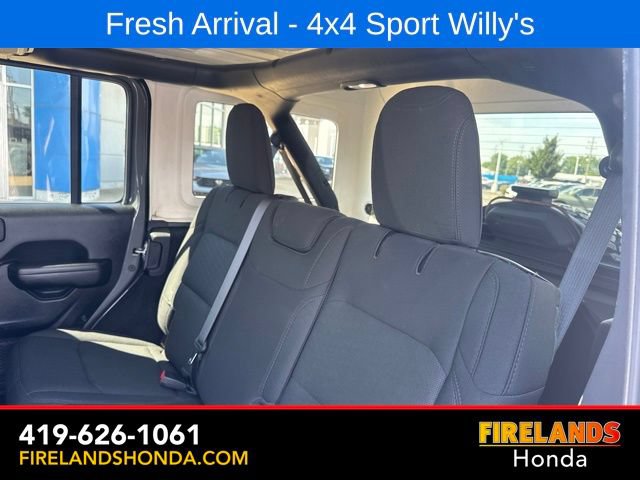 Used 2021 Jeep Wrangler Unlimited Sport AWD/4WD image 31