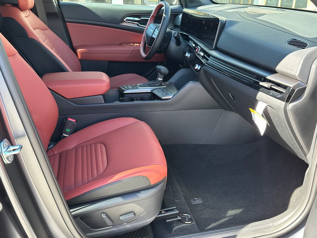 New 2026 Kia Sportage SX image 13