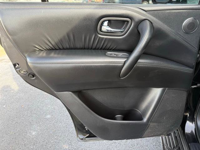 Used 2023 Nissan Armada SL w/ Midnight Edition Package image 44