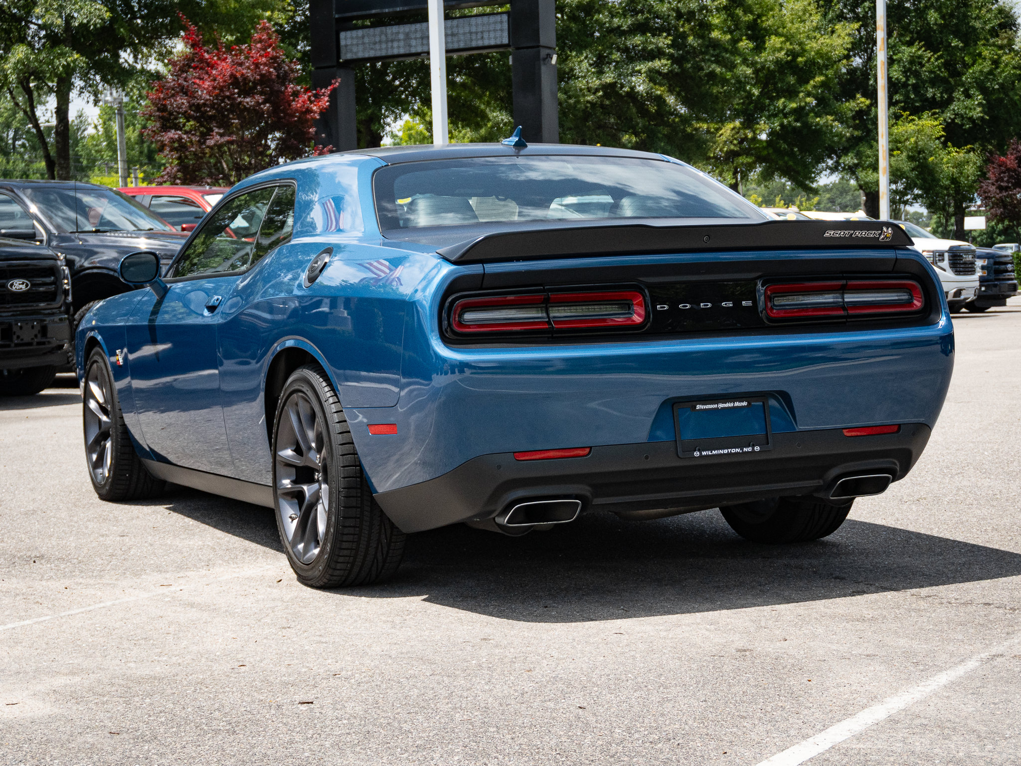 Used 2023 Dodge Challenger R/T Scat Pack w/ Plus Package RWD image 9