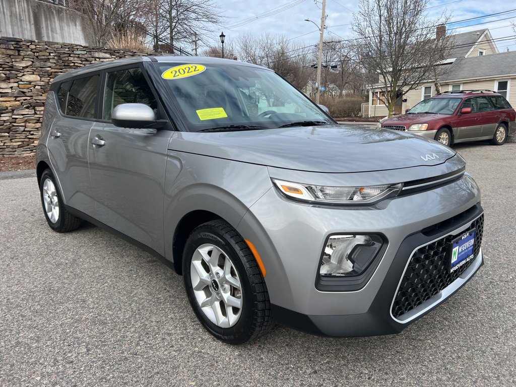 Certified 2022 Kia Soul LX w/ Technology Package image 7