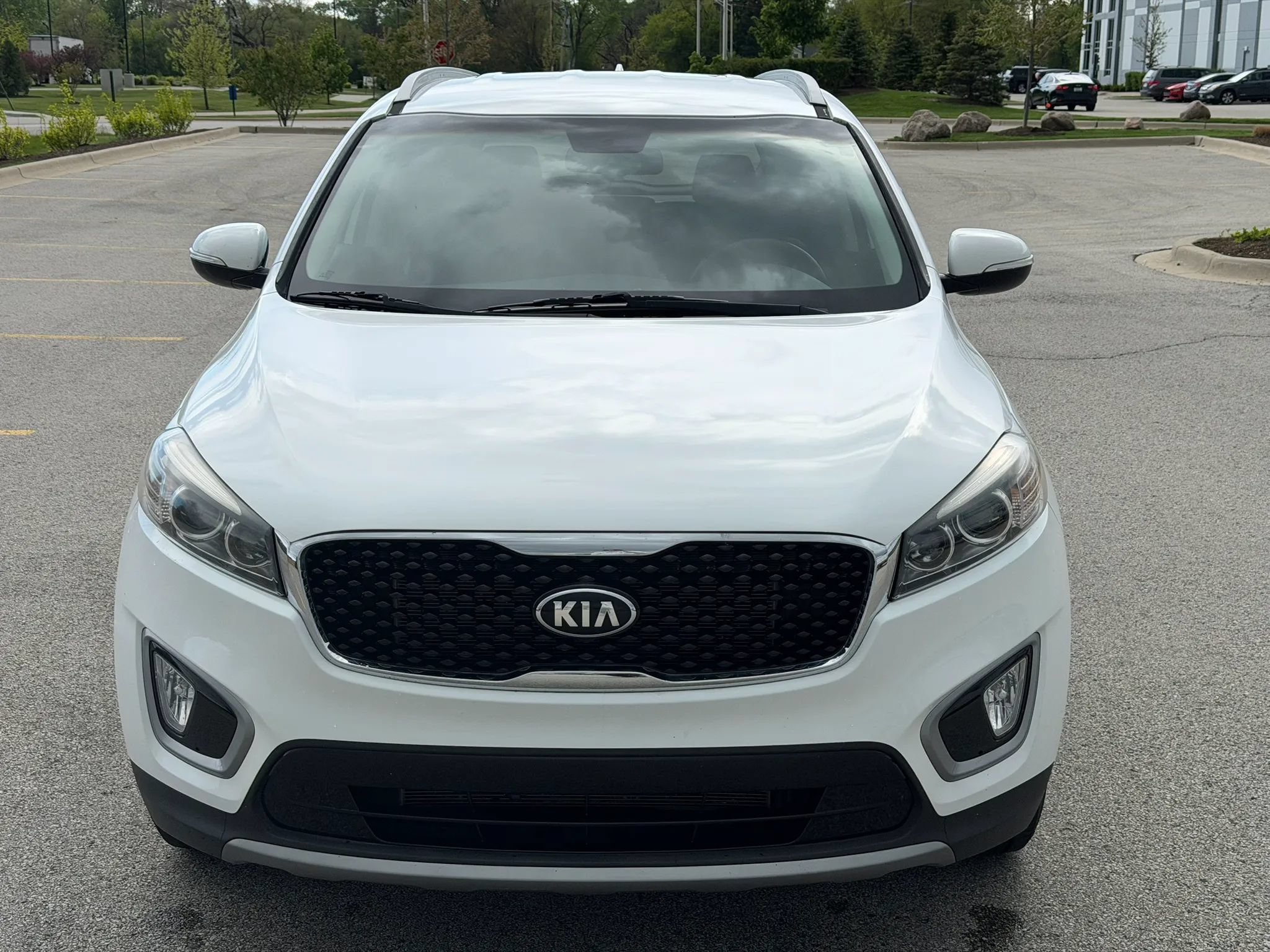 Used 2017 Kia Sorento EX FWD image 2