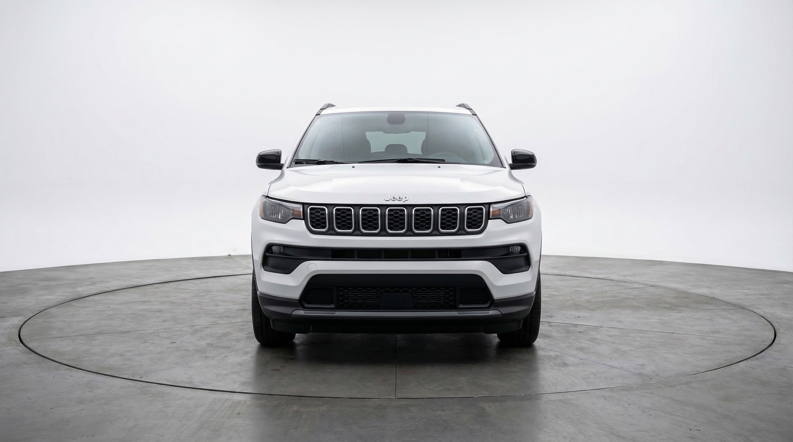 Used 2025 Jeep Compass Latitude AWD/4WD image 2