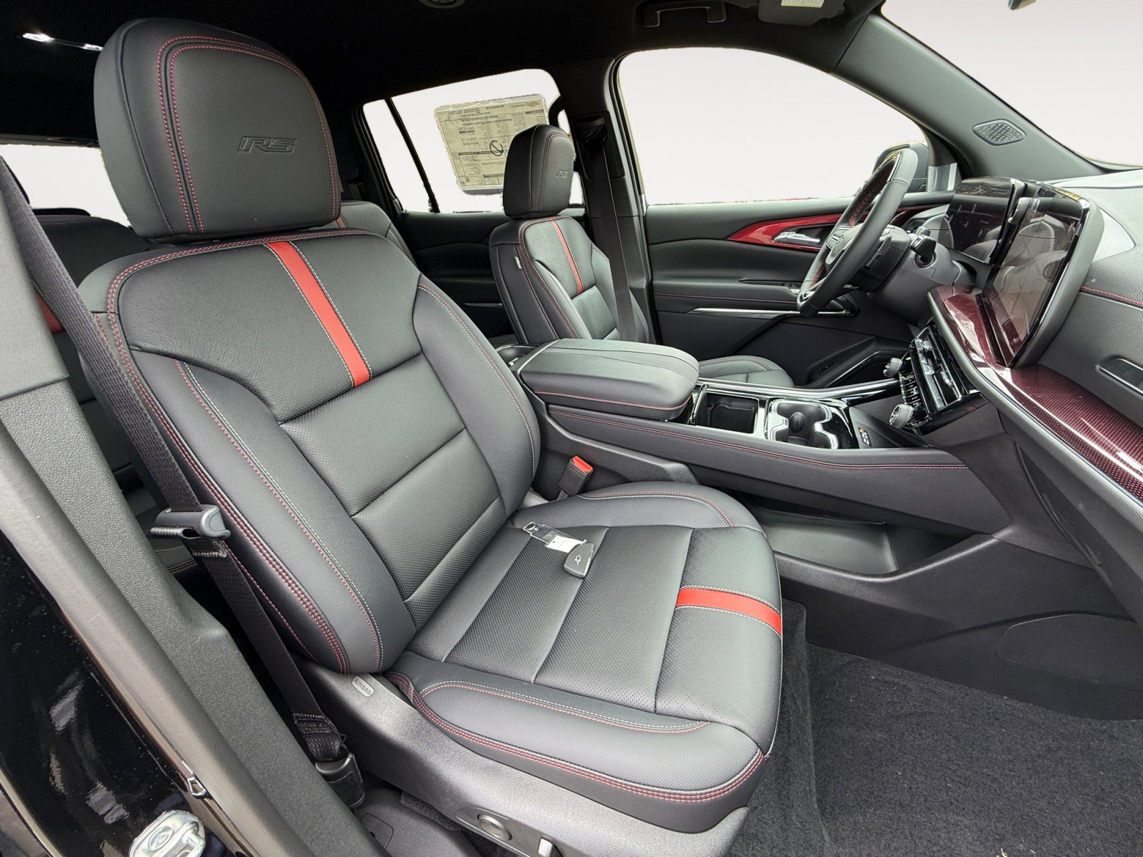 New 2026 Chevrolet Traverse RS image 19