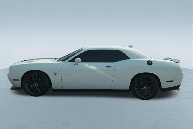 Used 2019 Dodge Challenger R/T Scat Pack RWD image 4