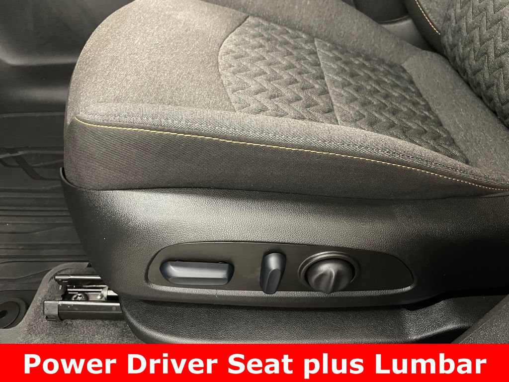 Certified 2024 Chevrolet Equinox LT w/ LPO, Floor Liner Package FWD image 9