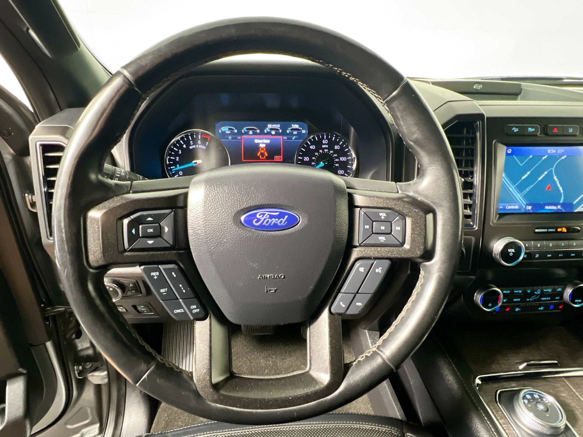 Used 2020 Ford Expedition Limited w/ Texas Edition Package AWD/4WD image 17