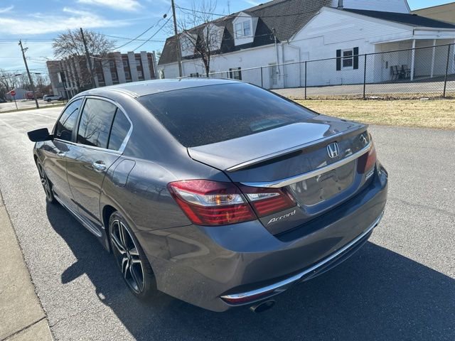 Used 2017 Honda Accord Sport Special Edition image 14