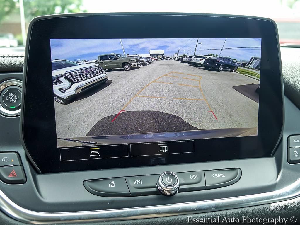 Used 2025 Chevrolet Blazer LT AWD/4WD image 17