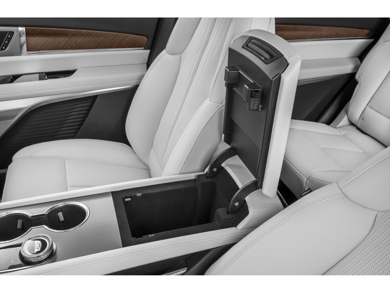 New 2027 Cadillac Vistiq Luxury AWD/4WD image 37