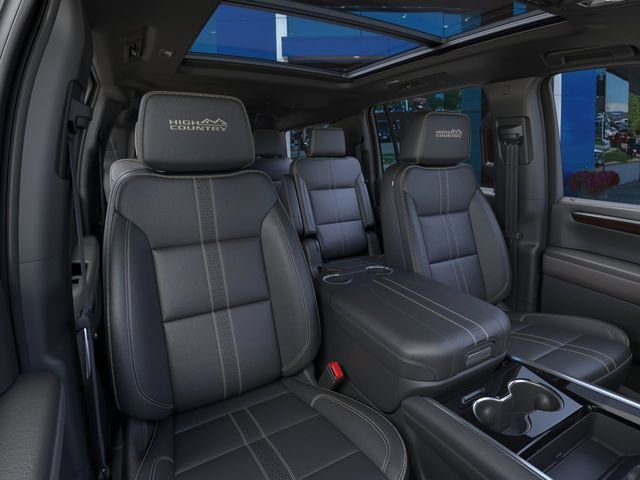 New 2026 Chevrolet Suburban High Country AWD/4WD image 16