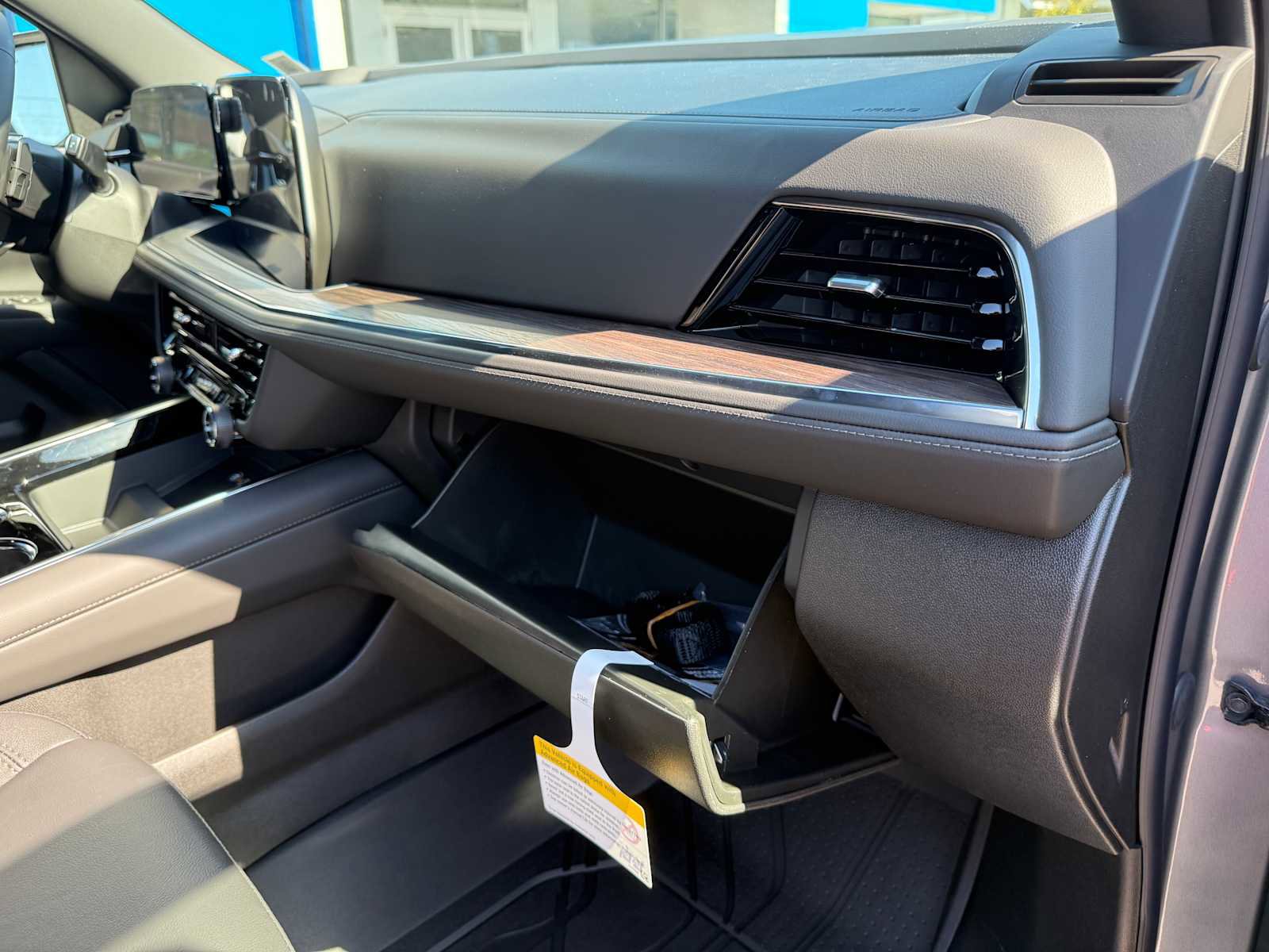 New 2026 Chevrolet Tahoe LT w/ Comfort Package image 41