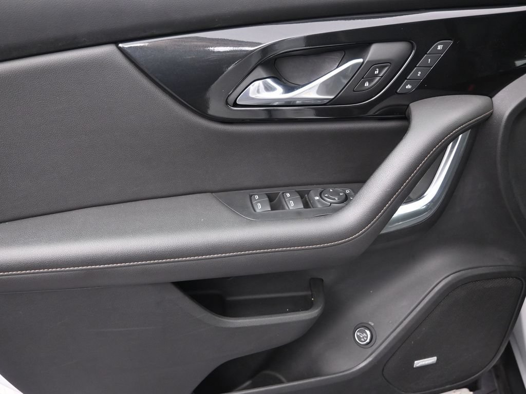 Used 2021 Chevrolet Blazer Premier w/ Driver Confidence II Package FWD image 11