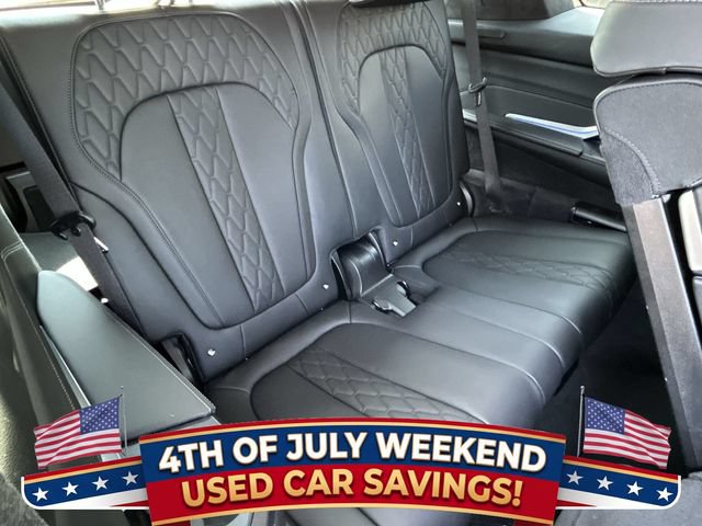 Used 2026 BMW X7 M60i AWD/4WD image 15