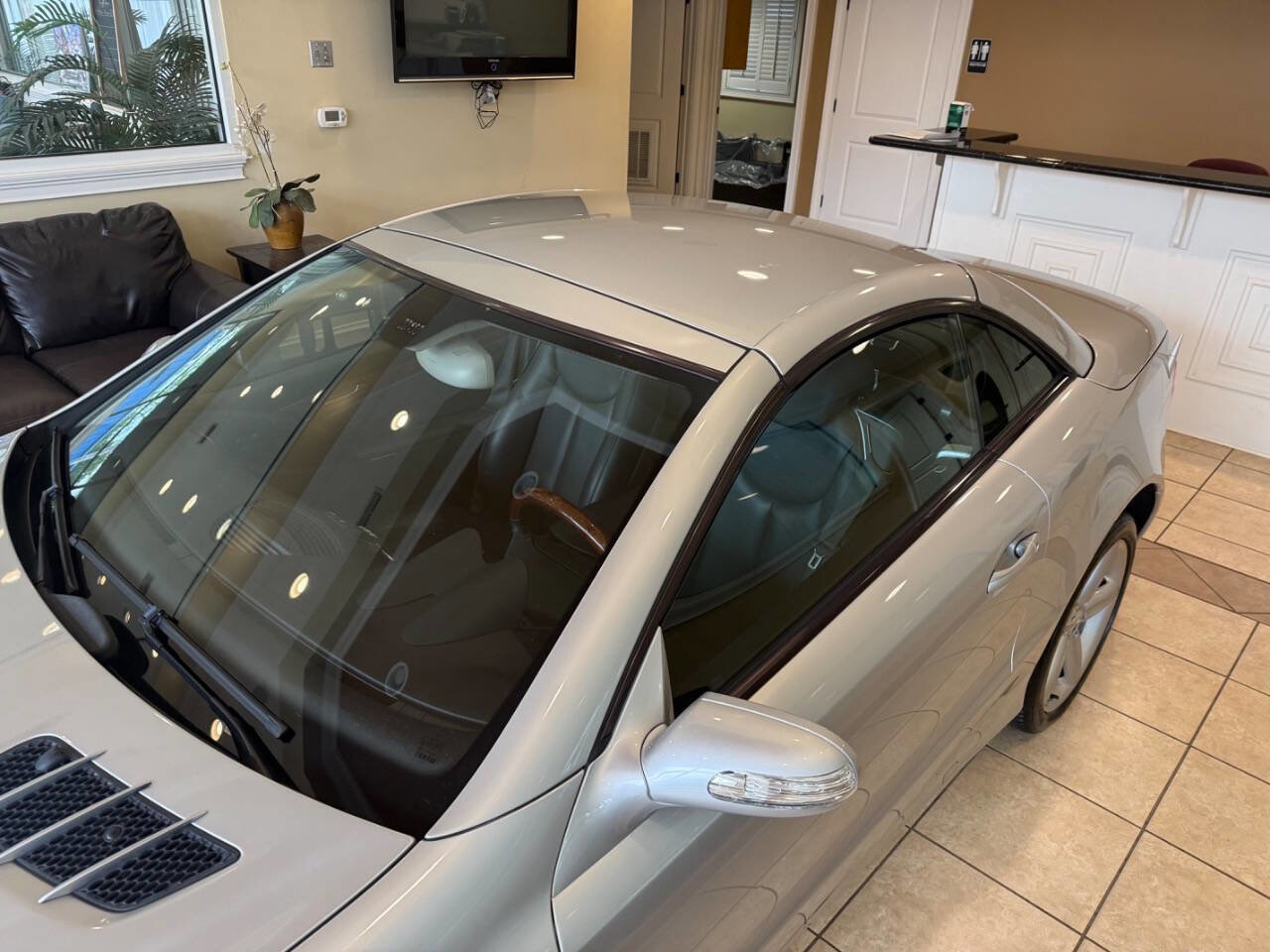 Used 2005 Mercedes-Benz SL 500 image 10