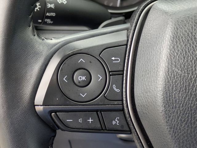 Used 2022 Toyota Camry SE image 23