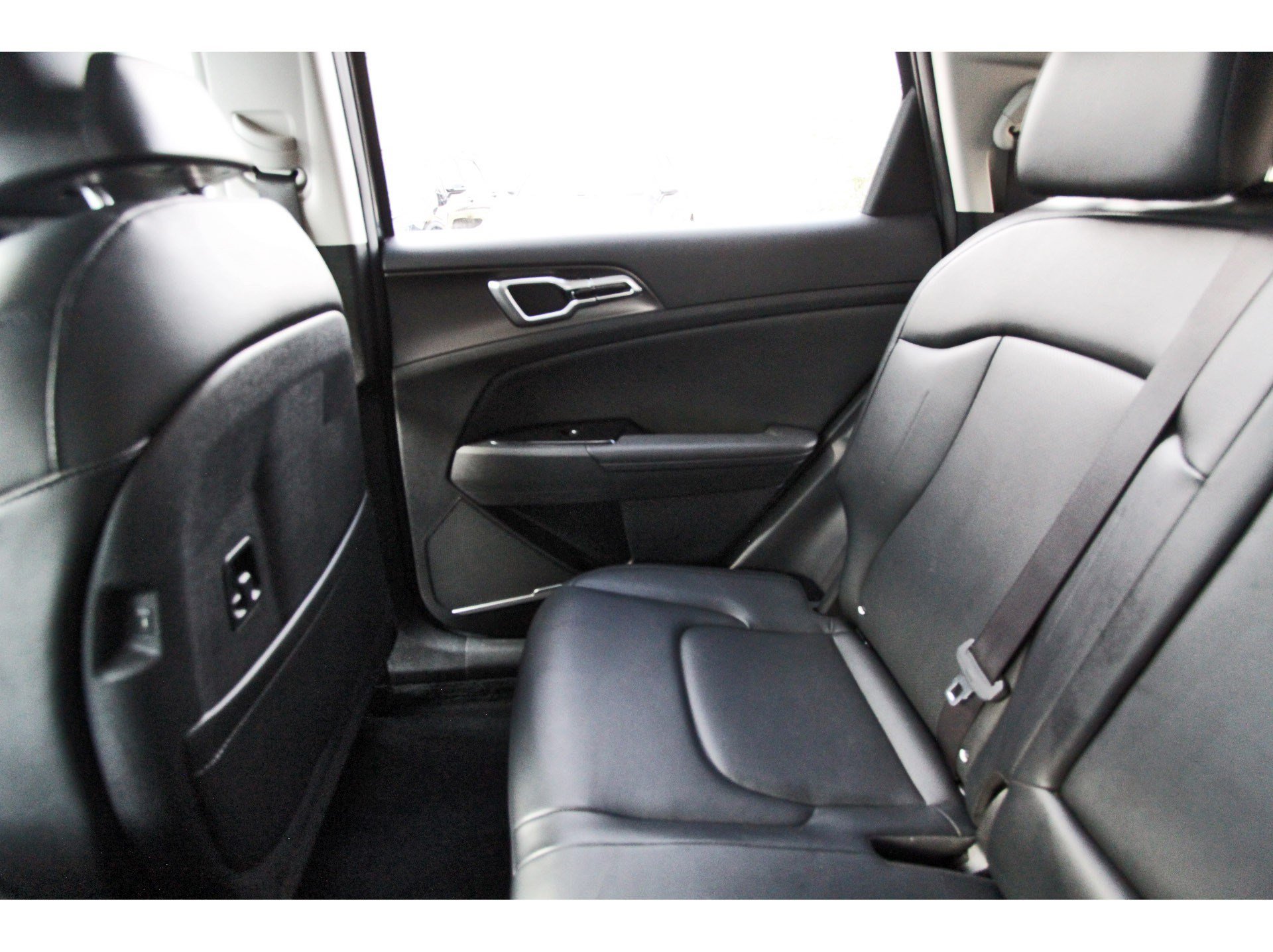 Certified 2024 Kia Sportage EX FWD image 15