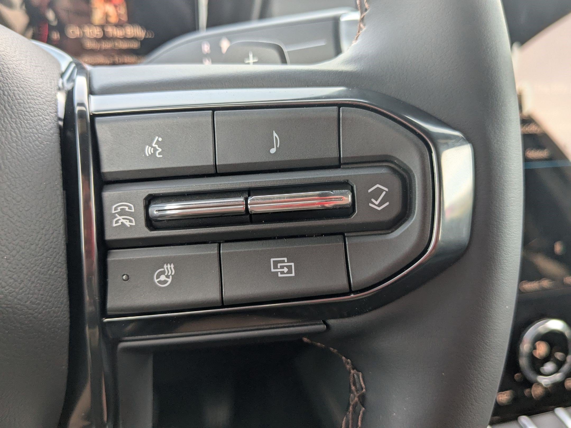 New 2026 GMC Terrain AT4 w/ Convenience Package III AWD/4WD image 16
