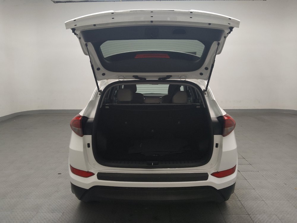 Used 2018 Hyundai Tucson SE AWD/4WD image 29